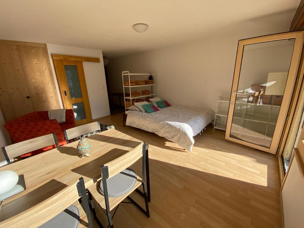 Cosy Studio In The Mountains Apartment เลอชาบล์ ภายนอก รูปภาพ