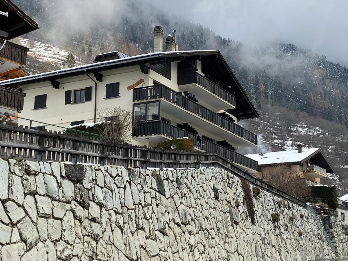 Cosy Studio In The Mountains Apartment เลอชาบล์ ภายนอก รูปภาพ